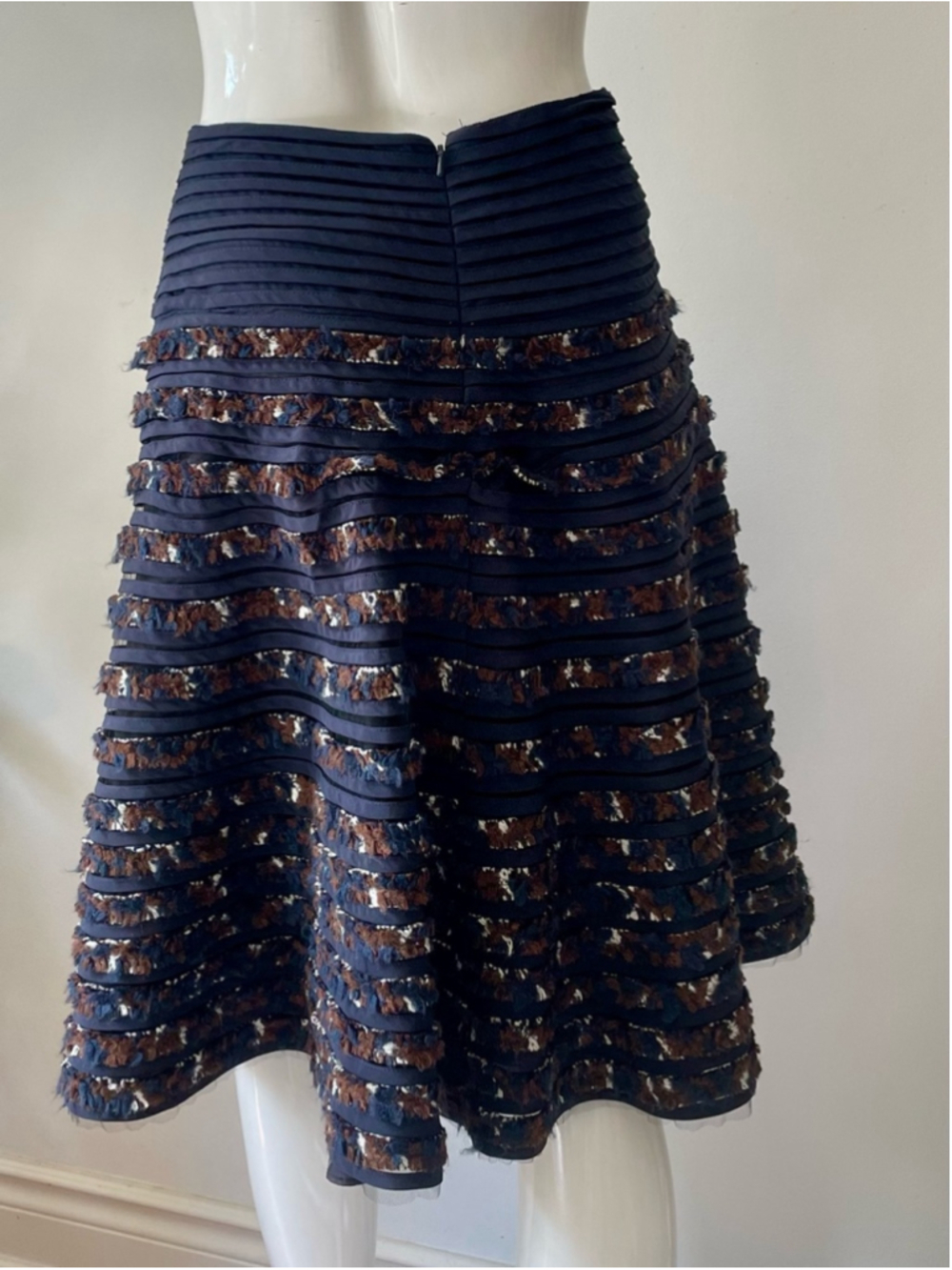Oscar de la Renta Silk Lined Wool Blend Tweed Ribbon Midi Skirt Navy A Line Text - Picture 5 of 10